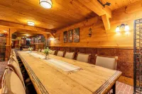 The White House Inn