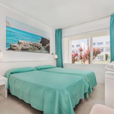 One-Bedroom Apartment Apartamentos Habitat Promo Code