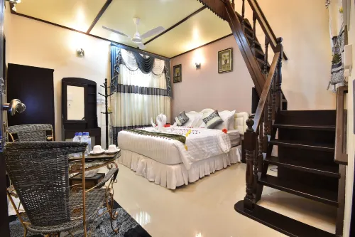 Holiday Haven Ukulhas