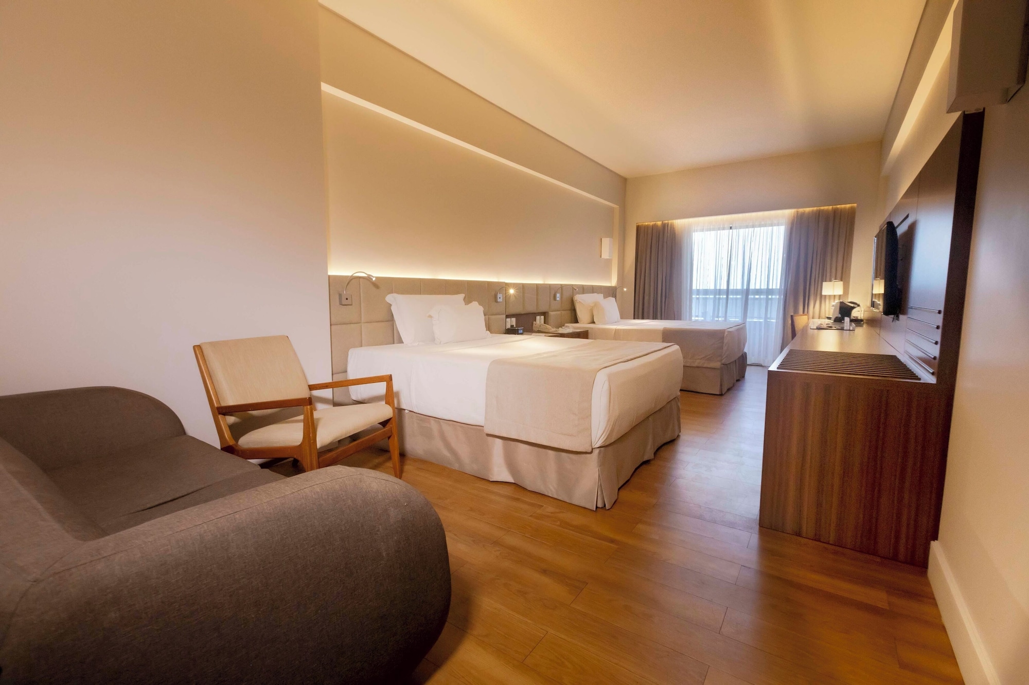 套房一室公寓（Familia）