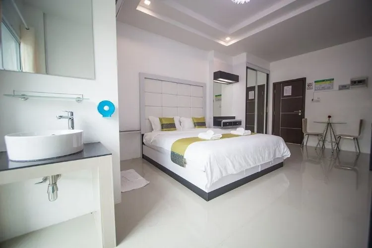 ห้องมาตรฐาน 1 ห้องนอน สูบบุหรี่ได้ วิวสวน