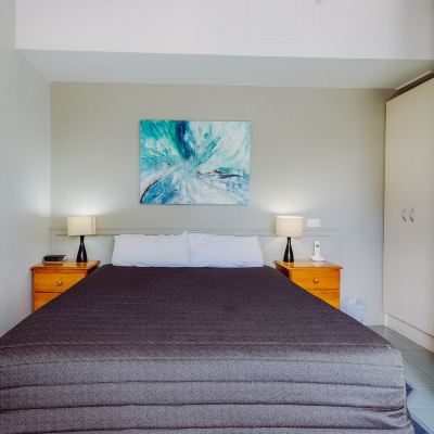 Basic Single Artesian Spa Motel Promo Code
