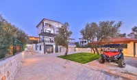 VILLA KAS BOHEM