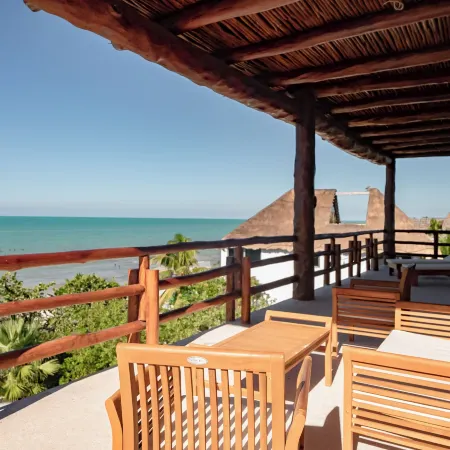 Beach Front Hotel Boutique DK House