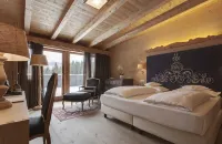 Hotel Ciasa Salares
