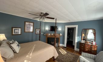Saltair Inn Waterfront B&B - Housity