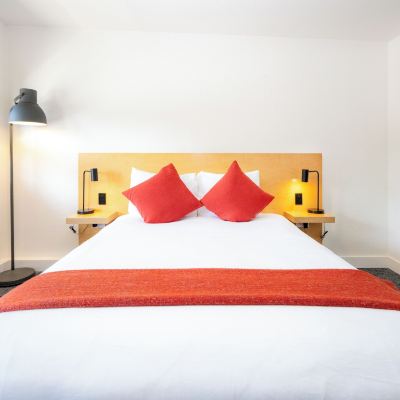 Standard Queen Room Heliotrope Hotel Promo Code