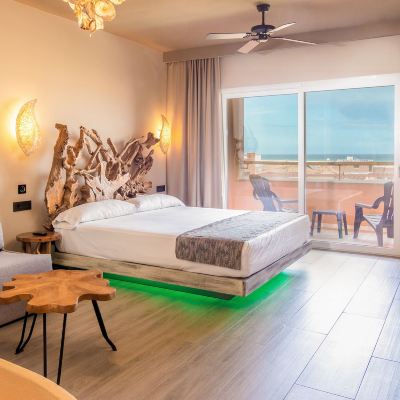 Premium Room with Sea View Hotel Tarifa Lances Promo Code