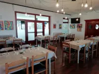 Hotel Rossi Hotele w: 