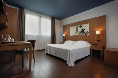 Romeo e Giulietta Residenze Check-in Presso Hotel Toscanini