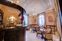 Atrium Hotel Ateneu City Center