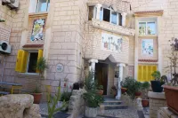 Hotel Donia Hotels in 