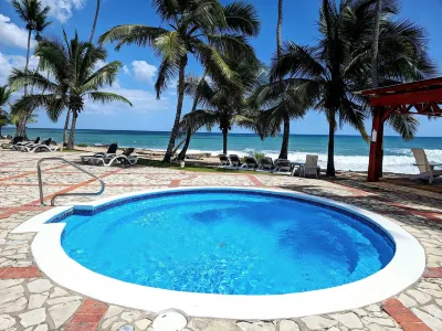Sea front apartment, Juan Dolio San Pedro Отели в г. 