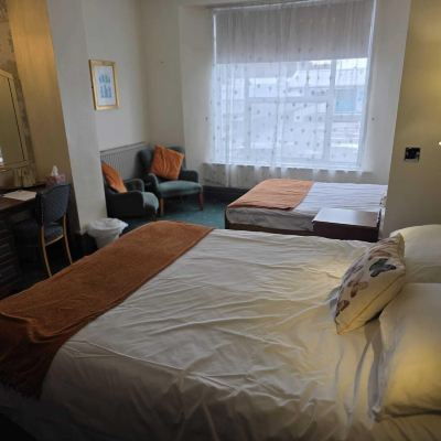 Family Suite Ensuite The Linden Tree Promo Code