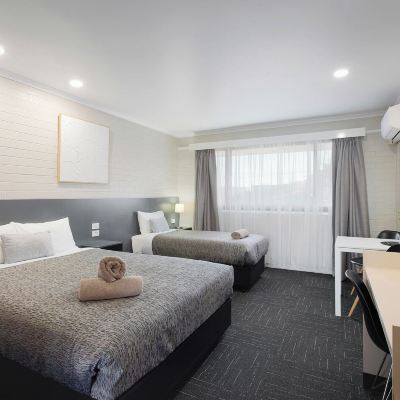 Economy Triple Room Central Deborah Motel Promo Code