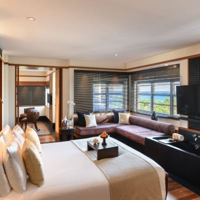 One-Bedroom Suite with  Ocean View