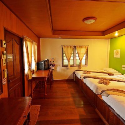Bungalow Blue Diamond Resort Promo Code