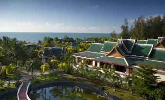 Miracle Island Resort