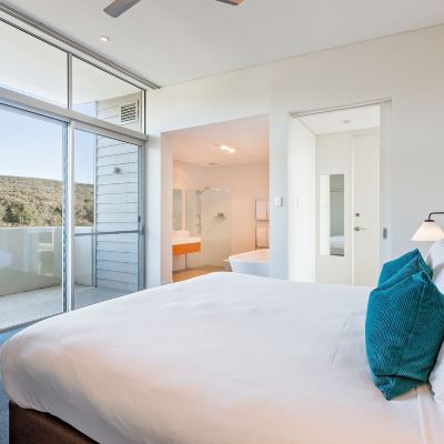 Three Bedroom Villa with Ocean View Smiths Beach Resort Promo Code