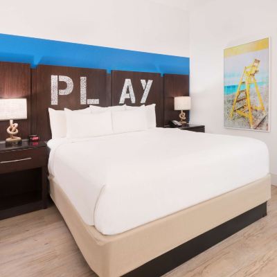 Accessible Resort Queen Suite Sirata Beach Resort Promo Code