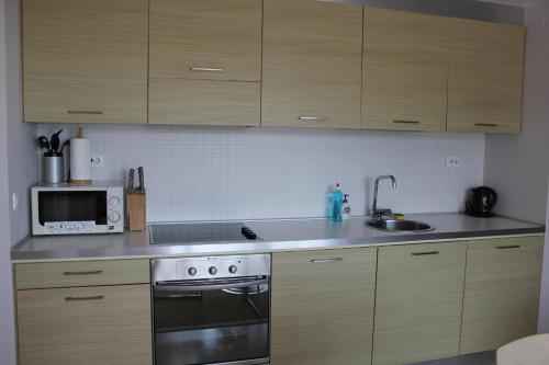 一卧室公寓 - 带海景和泳池景