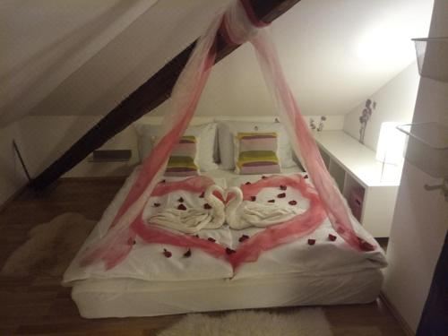 豪华大床一室房