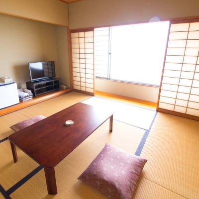 Japanese-Style Room With 8 Tatami Mats(No Bath ☆ Use Of Large Public Bath)[Japanese Room][Smoking] シーアイガ海月 クーポン