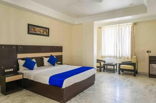 Hotel Shivani Udaipur Managed by Maatirtv Deluxe Room