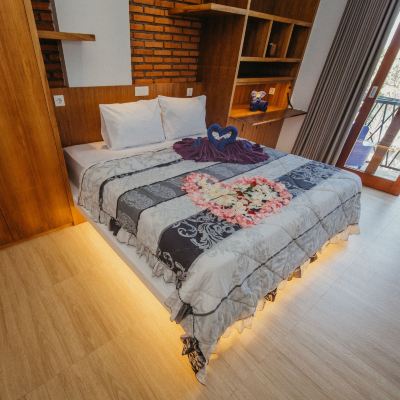 Superior King Room Kaen Apartments Promo Code