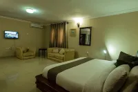 Crystal Rose Ambassador Hotel Hotéis em 