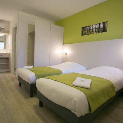 Twin Room Motel des Landes Promo Code