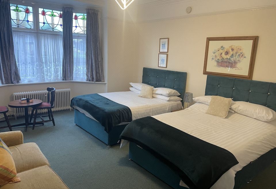 标准四人间 - 带独立浴室