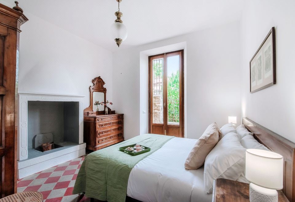 Villa Eugenia suite 2Apartment With Lake View