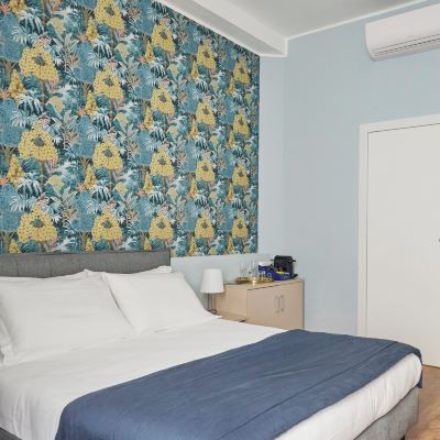Cino 2 (Via Cino Del Duca 5) Milan Retreats Duomo Suites Promo Code