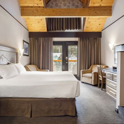 Loft with Multiple Beds The Rundlestone Lodge Promo Code
