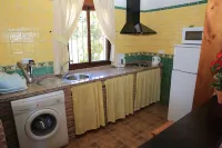Cozy Rural Tourism Accommodation in Huetor