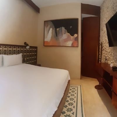 Superior Double Room with Private Bathroom and Garden View