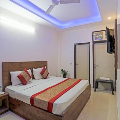 Deluxe Double Room Hotel Moody Moon Promo Code