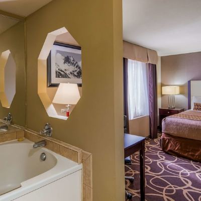 Suite-1 King Bed, Non-Smoking, Whirlpool, Sofa, Microwave and Refrigerator Best Western Plus Pioneer Park Inn Promo Code
