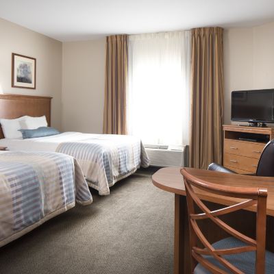 Studio Suite With 1 Queen Bed, Communication Accessible And Kitchen 拉克羅斯燭木套房酒店優惠