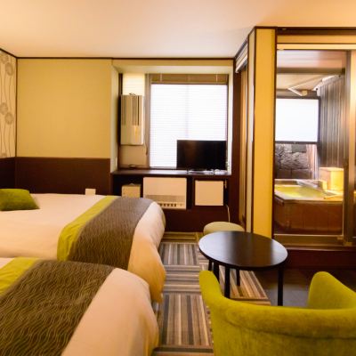 ツインルーム(バスルーム) 湯畑　草庵 クーポン