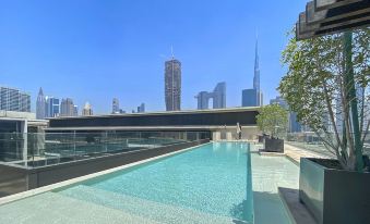 WelHome - Luxury Living in Dubai's City Walk Building 5