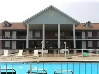 Twelve Oaks Inn