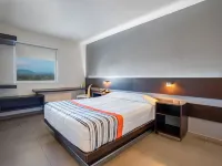 City Express Junior by Marriott Aguascalientes Centro Hotels in Aguascalientes