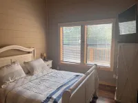 "QUITTIN TIME"  New Beautiful Cozy House in Daisy on Lake Greeson!!!