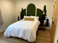Brand New 2 Bdr. Townhome Minutes from Windham Mtn فنادق في ويندهام
