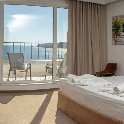 Panoramic Apartment With Sea View JI Hotel Promo Code