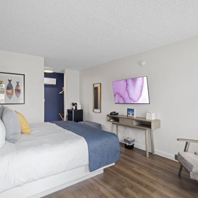 Standard King Room-Ground Floor Sea Harbor Hotel Promo Code