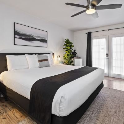 Classic King Room The Jeffrey Hotel Promo Code