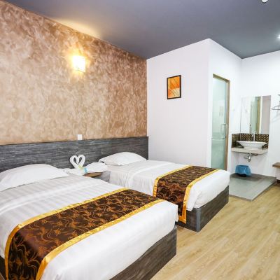 Superior Twin Room New Dawn Hotel Promo Code